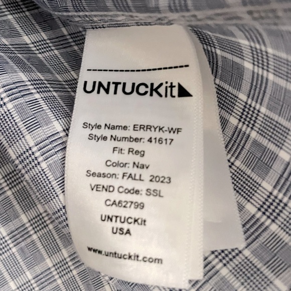 UNTUCKit Shirt Men Medium Erryk-WF Blue, light blue, gray plaid button down - Picture 8 of 8